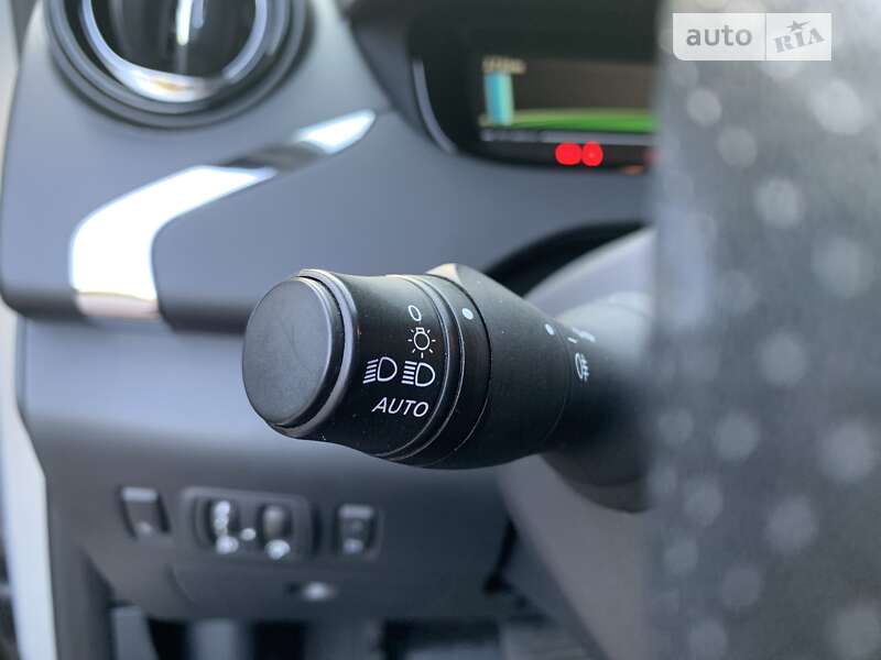 Хетчбек Renault Zoe 2018 в Львові