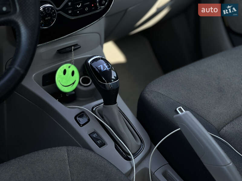 Хетчбек Renault Zoe 2013 в Львові