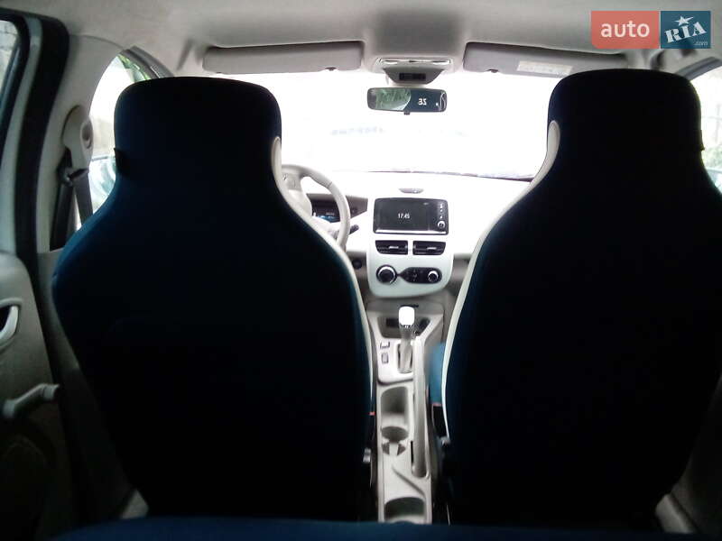 Хэтчбек Renault Zoe 2014 в Львове