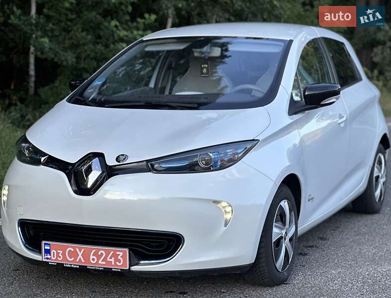 Хэтчбек Renault Zoe 2014 в 