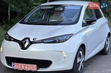 Хэтчбек Renault Zoe 2014 в 