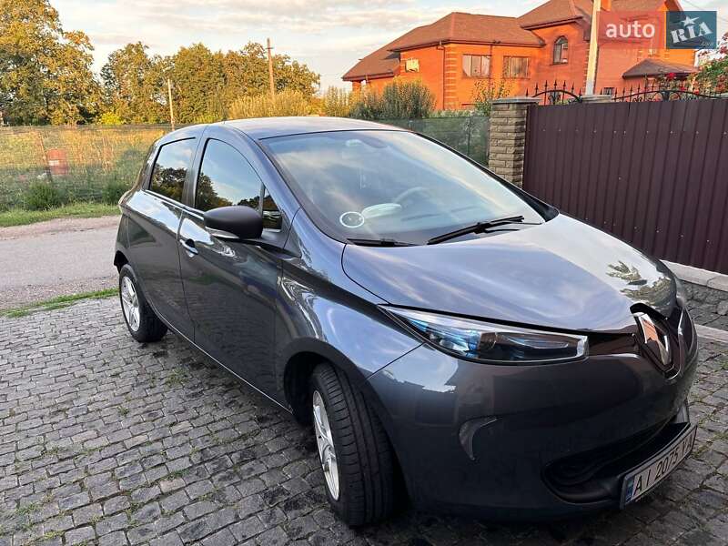 Хетчбек Renault Zoe 2017 в Кагарлику
