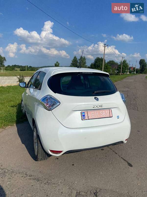 Хэтчбек Renault Zoe 2014 в Дубно