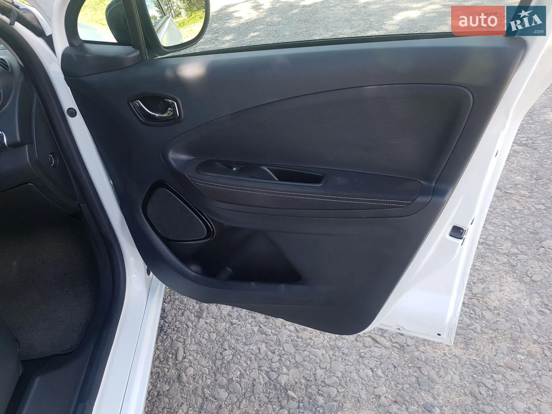 2017 Renault ZOE - мініатюра 22