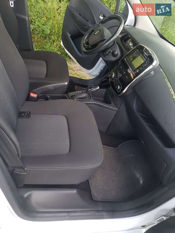 Хетчбек Renault Zoe 2017 в Дрогобичі