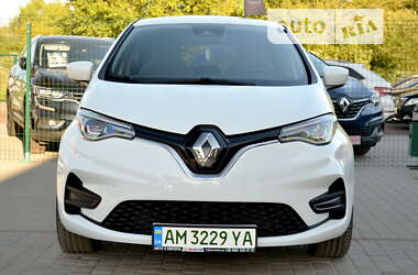 Хэтчбек Renault Zoe 2020 в 