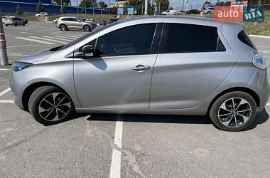 Хетчбек Renault Zoe 2015 в 