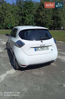 Хэтчбек Renault Zoe 2014 в 