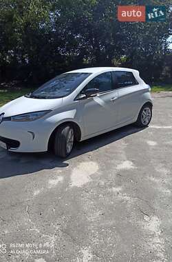 Хэтчбек Renault Zoe 2014 в 