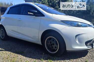 Хэтчбек Renault Zoe 2015 в Макарове