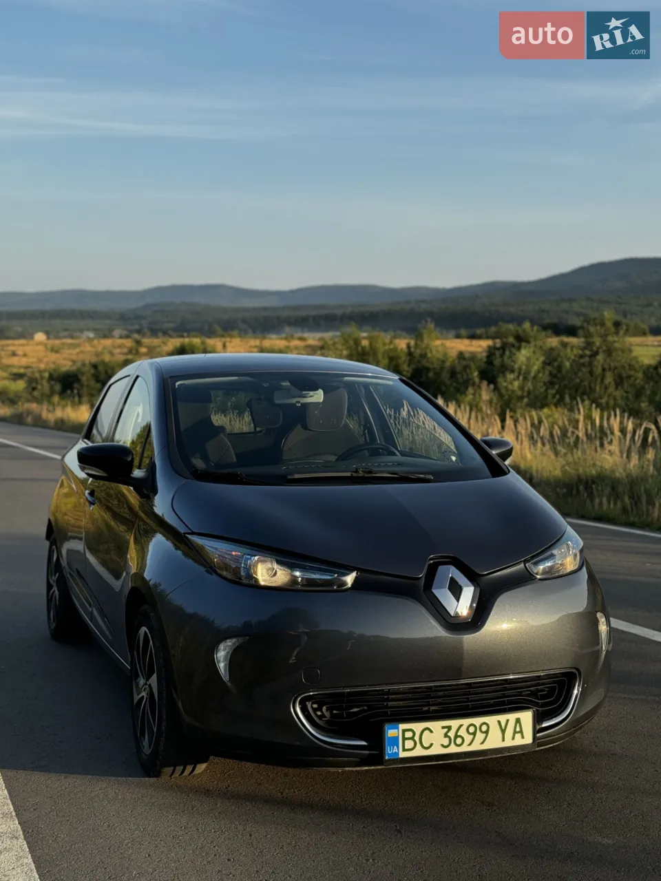 2017 Renault ZOE - мініатюра 12