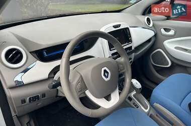Хетчбек Renault Zoe 2013 в 
