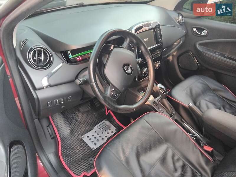 Хетчбек Renault Zoe 2018 в Дрогобичі фото 14 Хетчбек Renault Zoe 2018 в Дрогобичі