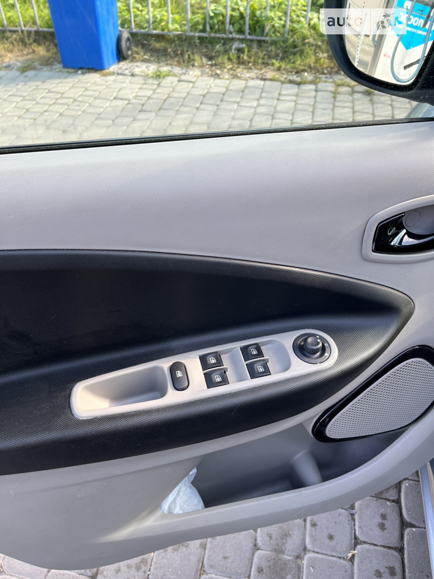2016 Renault ZOE - мініатюра 18