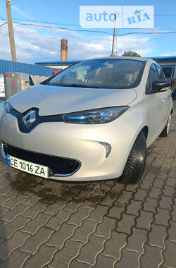 Хетчбек Renault Zoe 2016 в Чернівцях