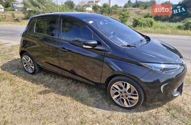 Хэтчбек Renault Zoe 2014 в 