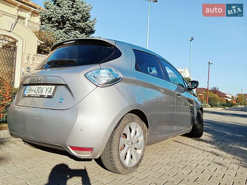 Хэтчбек Renault Zoe 2015 в Одессе фото 9 Хэтчбек Renault Zoe 2015 в Одессе
