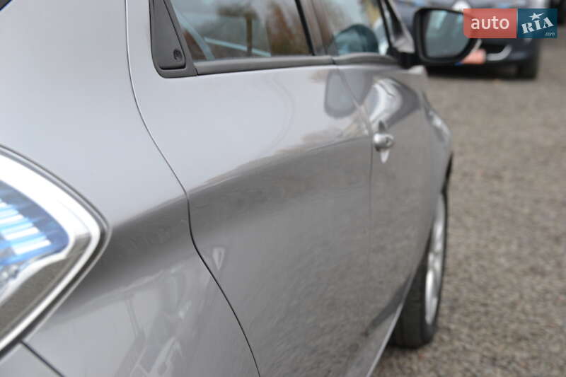 Хэтчбек Renault Zoe 2015 в Луцке