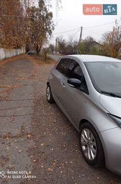 Хэтчбек Renault Zoe 2019 в 