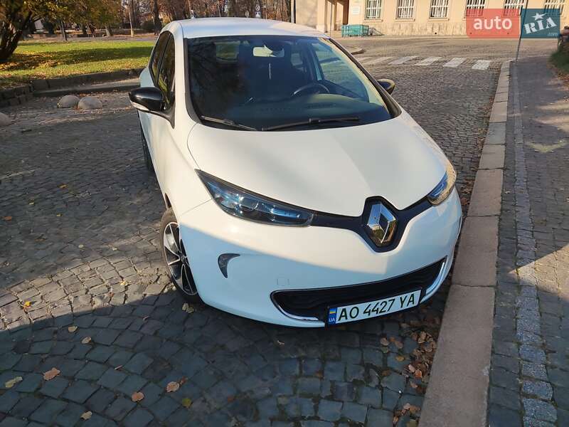 Хэтчбек Renault Zoe 2017 в Ужгороде