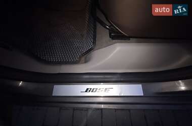 Хэтчбек Renault Zoe 2017 в 