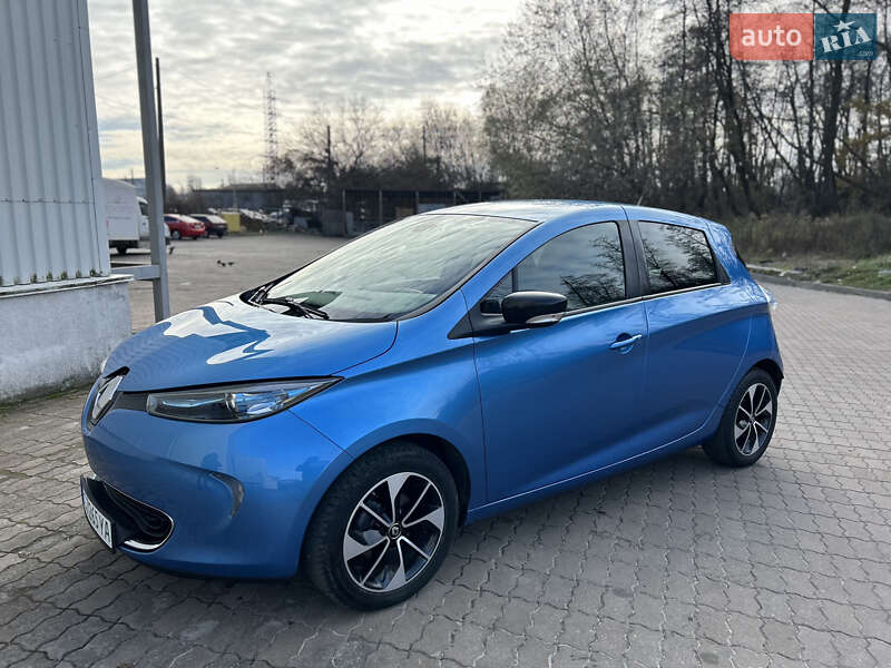 Хэтчбек Renault Zoe 2018 в Львове