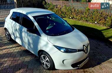 Хэтчбек Renault Zoe 2018 в 