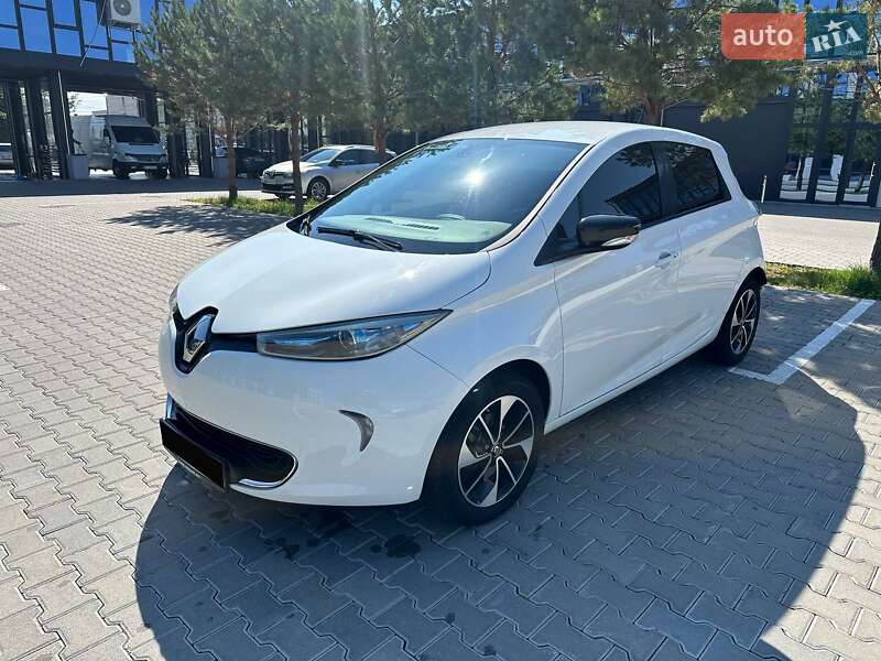 Хэтчбек Renault Zoe 2018 в Киеве