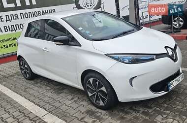 Хэтчбек Renault Zoe 2018 в 