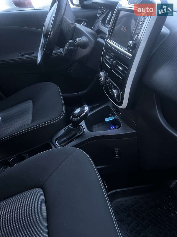 Хетчбек Renault Zoe 2017 в Мостиській фото 16 Хетчбек Renault Zoe 2017 в Мостиській