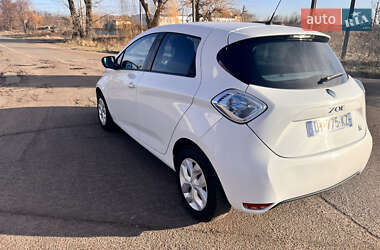 Хетчбек Renault Zoe 2016 в Києві