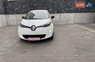 Хэтчбек Renault Zoe 2019 в 
