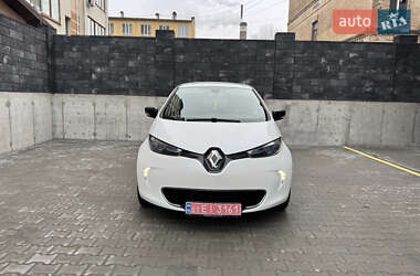 Хэтчбек Renault Zoe 2019 в 