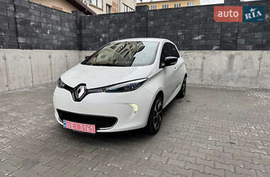 Хэтчбек Renault Zoe 2019 в 