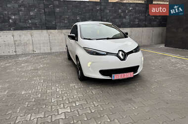 Хэтчбек Renault Zoe 2019 в 