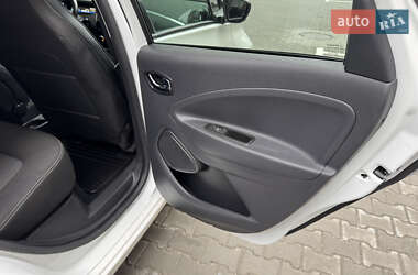 Хэтчбек Renault Zoe 2019 в 