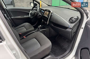 Хэтчбек Renault Zoe 2019 в 