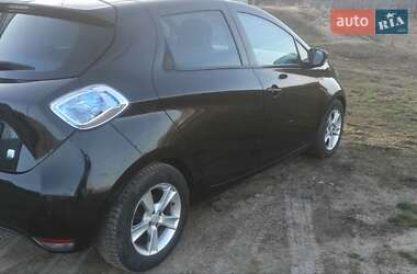 Хэтчбек Renault Zoe 2014 в 