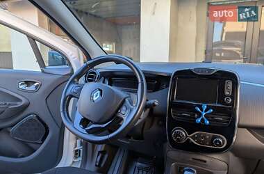 Хэтчбек Renault Zoe 2018 в 