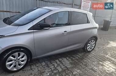 Хэтчбек Renault Zoe 2015 в Киеве