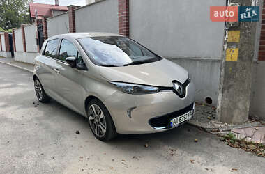 Хэтчбек Renault Zoe 2013 в 