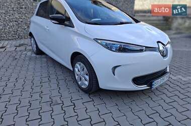 Хетчбек Renault Zoe 2015 в Чернівцях