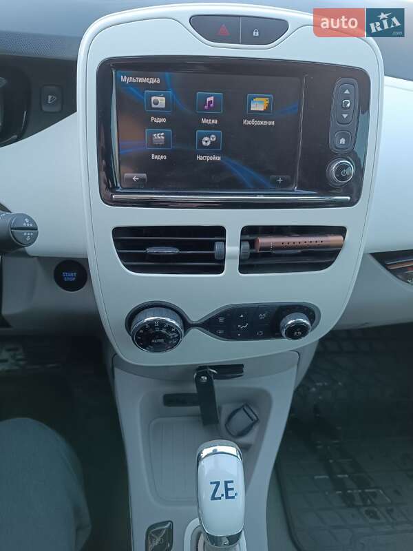 Хэтчбек Renault Zoe 2018 в Луцке фото 30 Хэтчбек Renault Zoe 2018 в Луцке