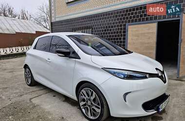 Хетчбек Renault Zoe 2015 в Тростянці