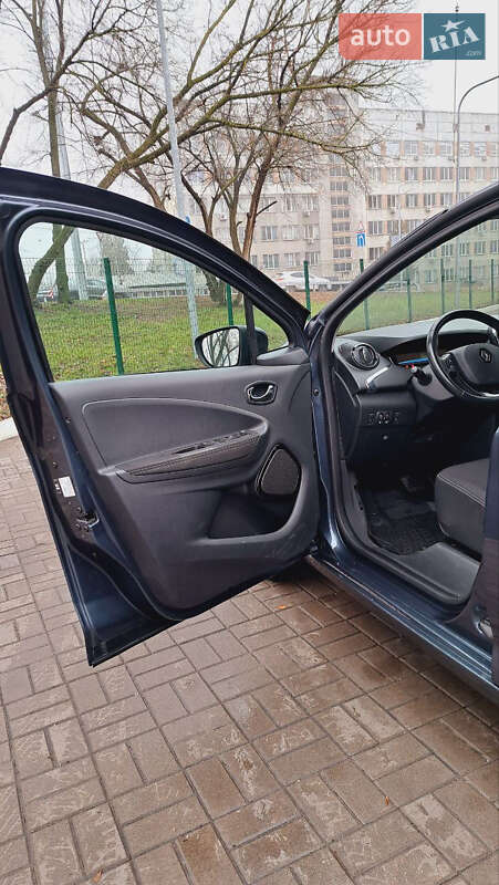 Хэтчбек Renault Zoe 2019 в Киеве