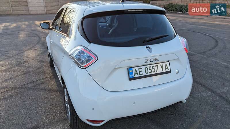 Хэтчбек Renault Zoe 2015 в Кривом Роге фото 6 Хэтчбек Renault Zoe 2015 в Кривом Роге
