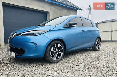 Хэтчбек Renault Zoe 2017 в Ирпене