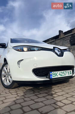 Хетчбек Renault Zoe 2014 в Рівному