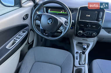 Хетчбек Renault Zoe 2014 в 
