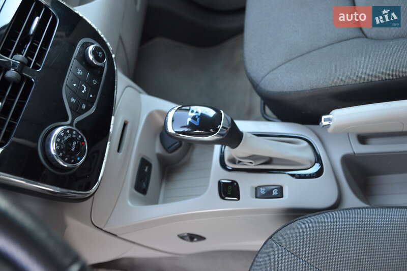 Хетчбек Renault Zoe 2016 в Луцьку